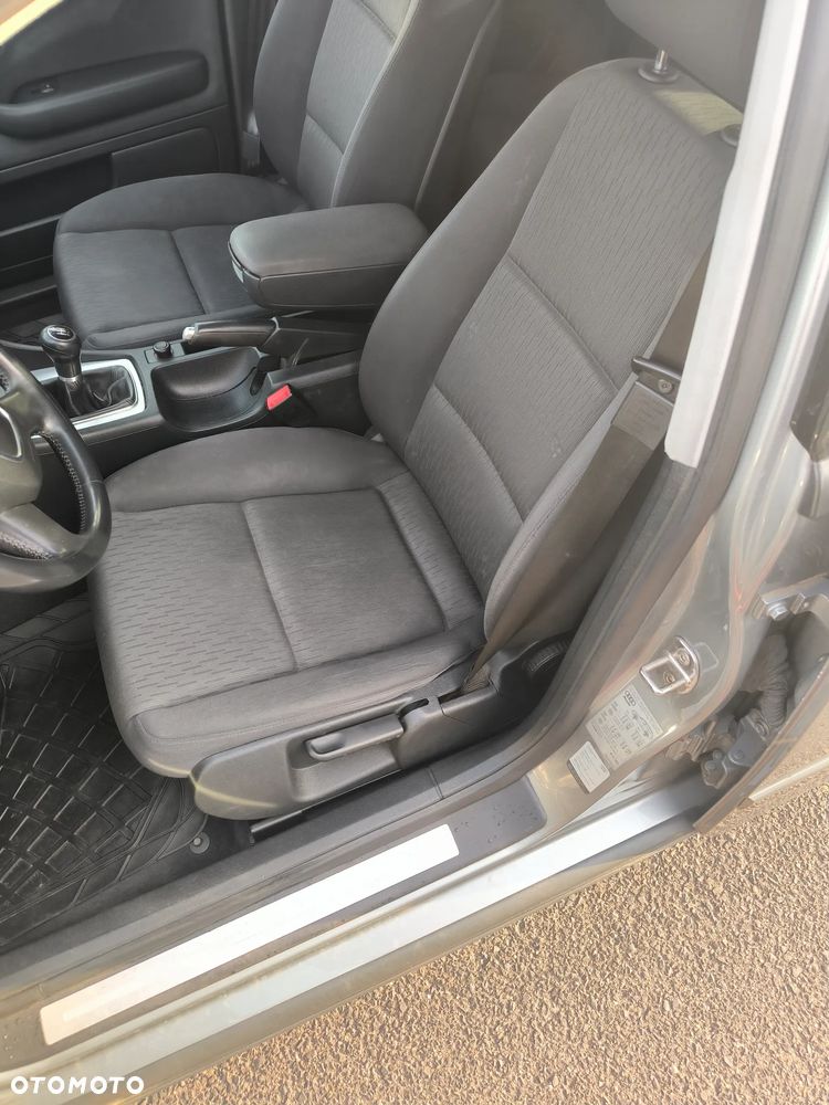 Audi A4 Avant 1.8 T - 15