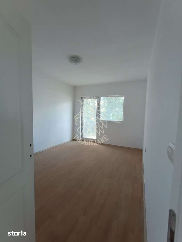 Apartament 2 camere-49 mp+2 balcoane-etaj 4 sau 5- Zona Pompieri — fotografia 1