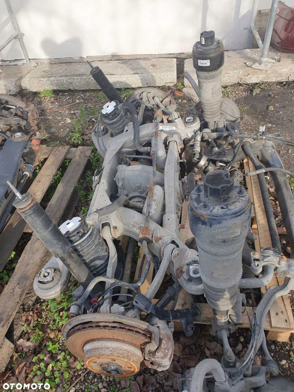 SANKI BELKA AMORTYZATOR WAHACZ P/T MERCEDES CLS W219 - 3