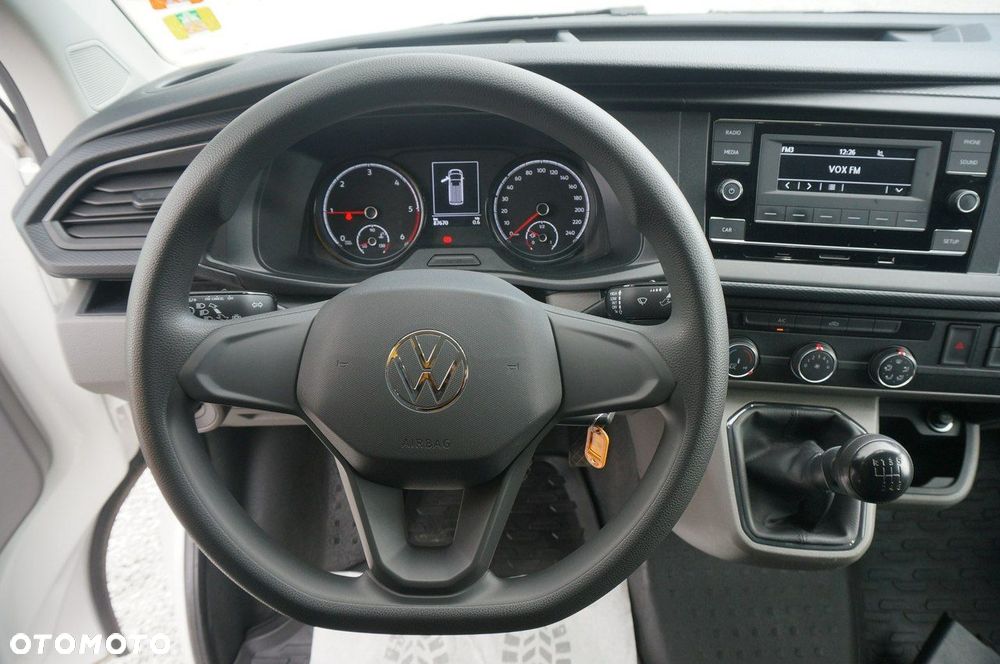 Volkswagen Transporter - 15