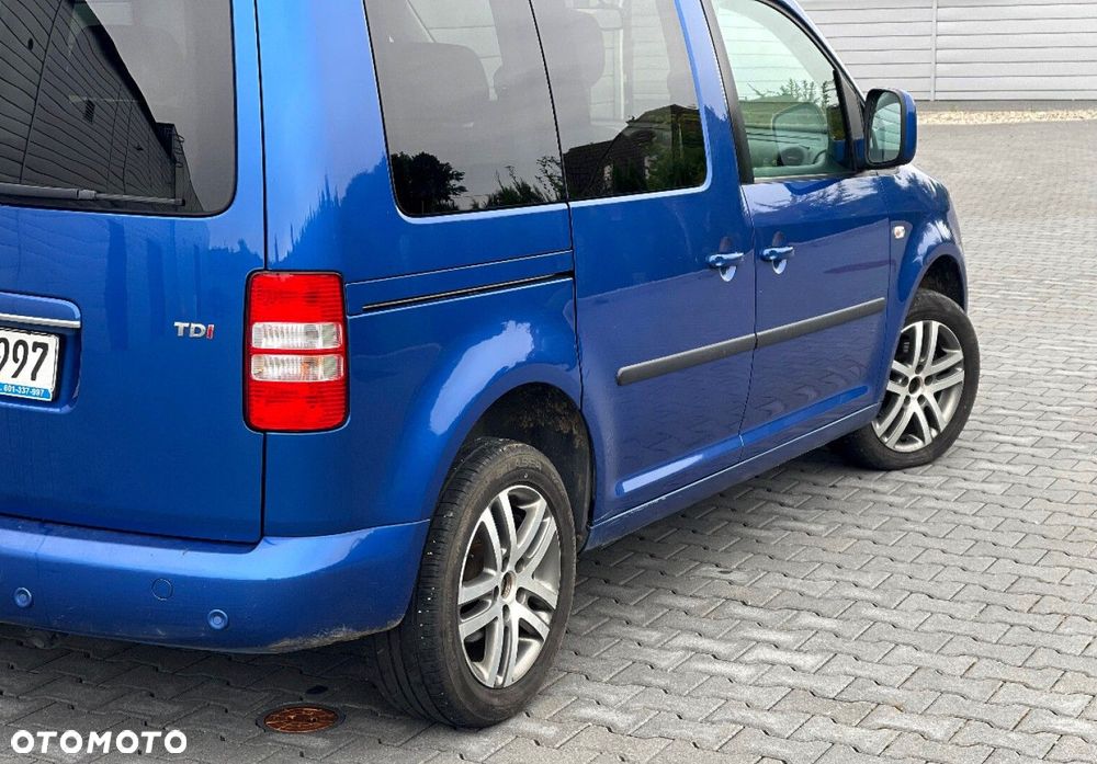 Volkswagen Caddy - 10