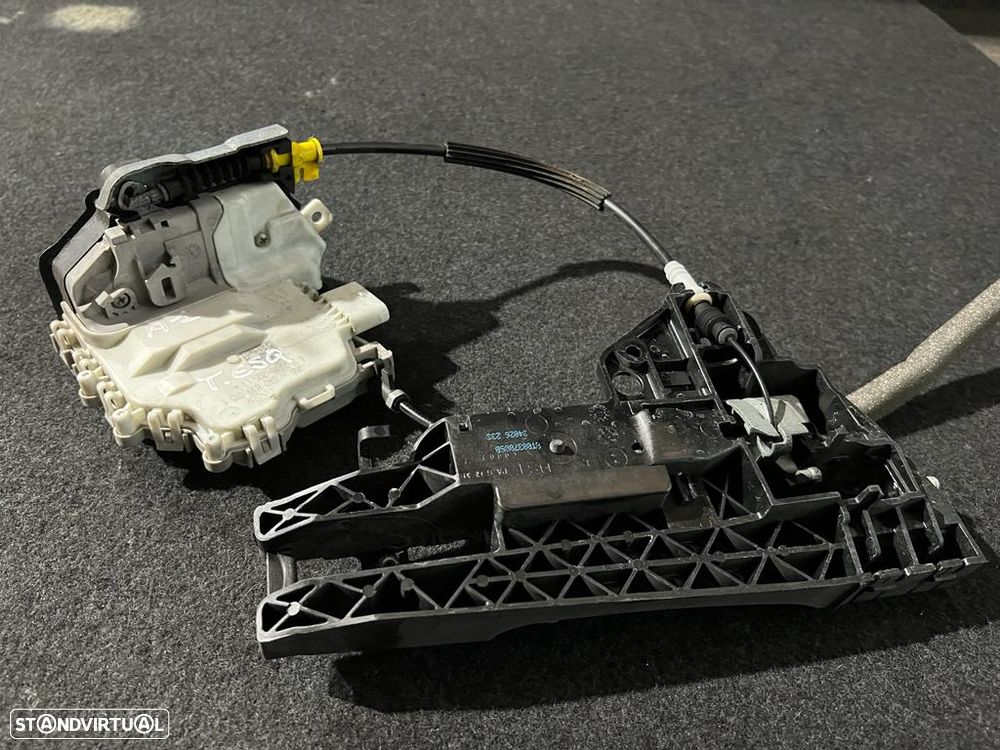 Fechadura traseira esquerda Audi A1 - 2