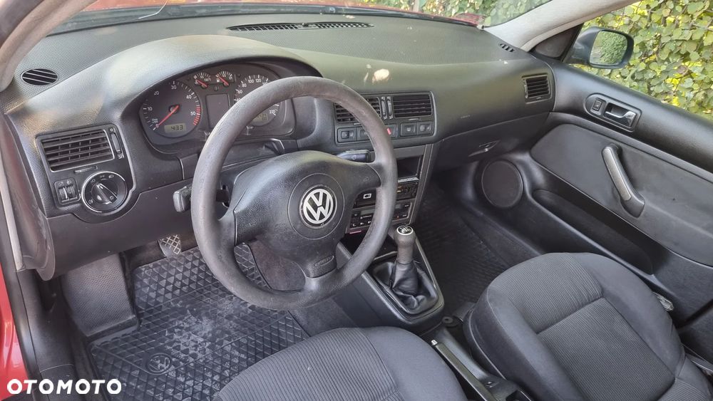 Volkswagen Bora 1.9 TDI - 11