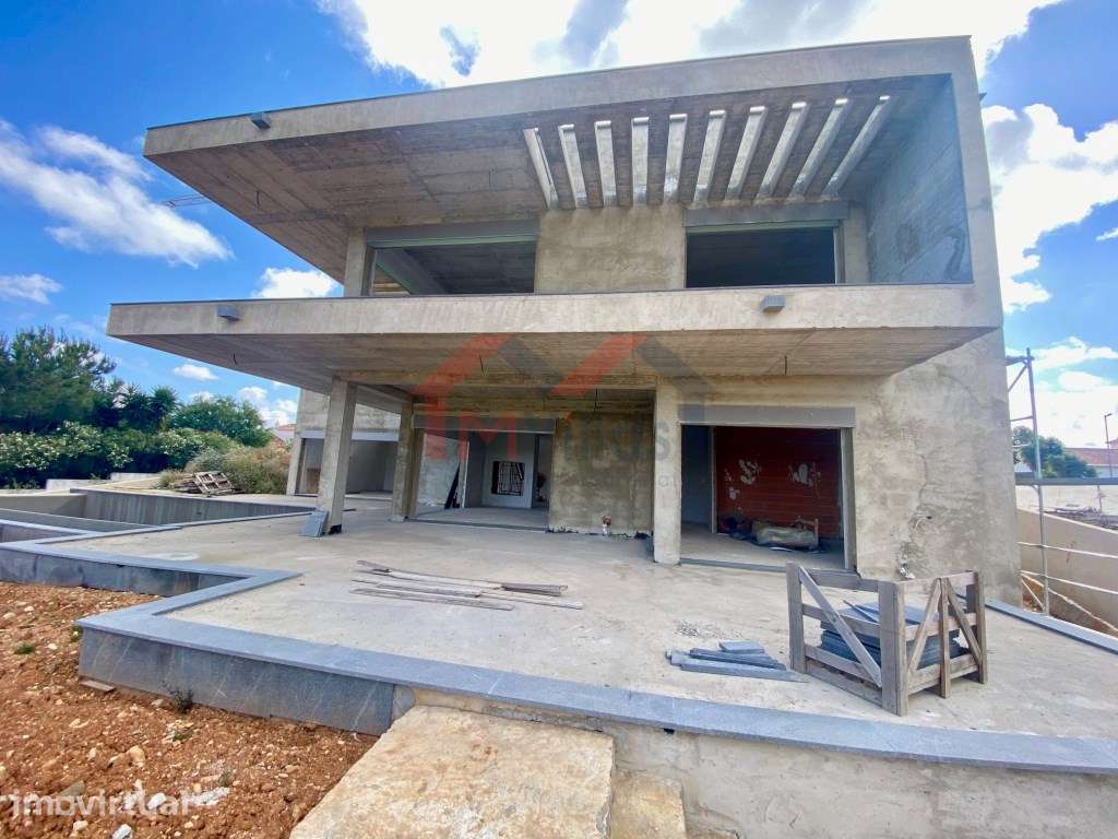 Moradia V3+1 com piscina e garagem - Olhão - Grande imagem: 3/23