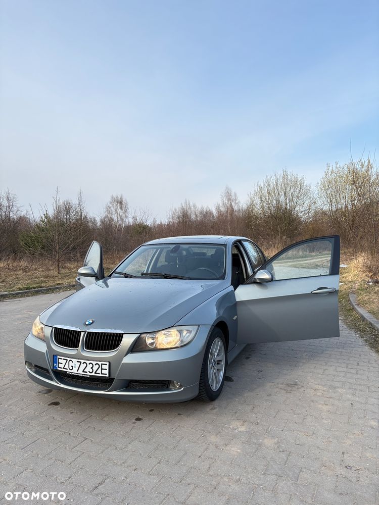 BMW Seria 3 - 1
