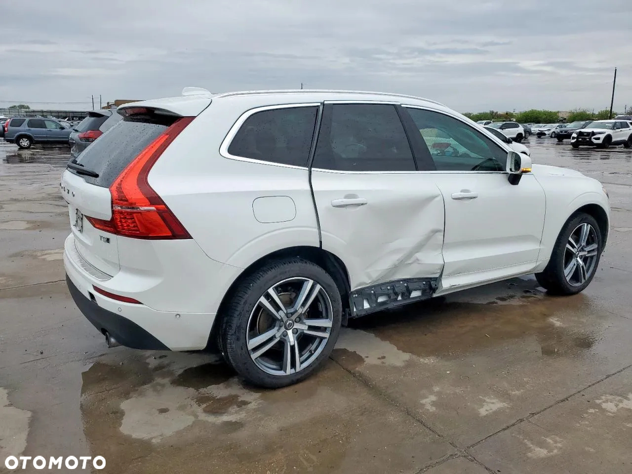 Volvo XC 60 - 4