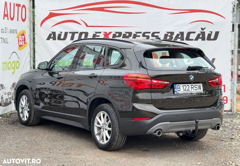 BMW X1 sDrive18d - 4