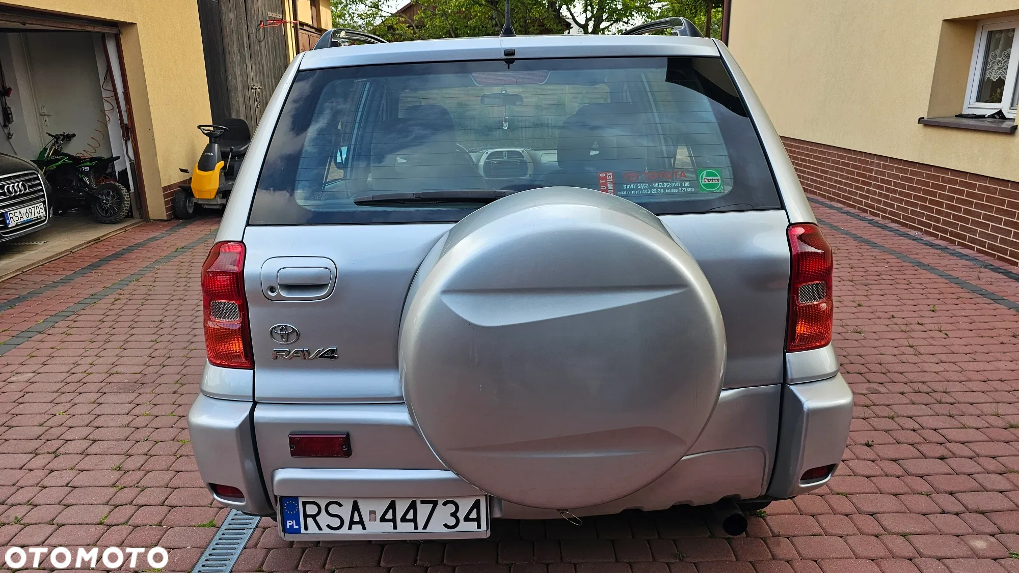 Toyota RAV4 2.0 D-4D Prestige - 24