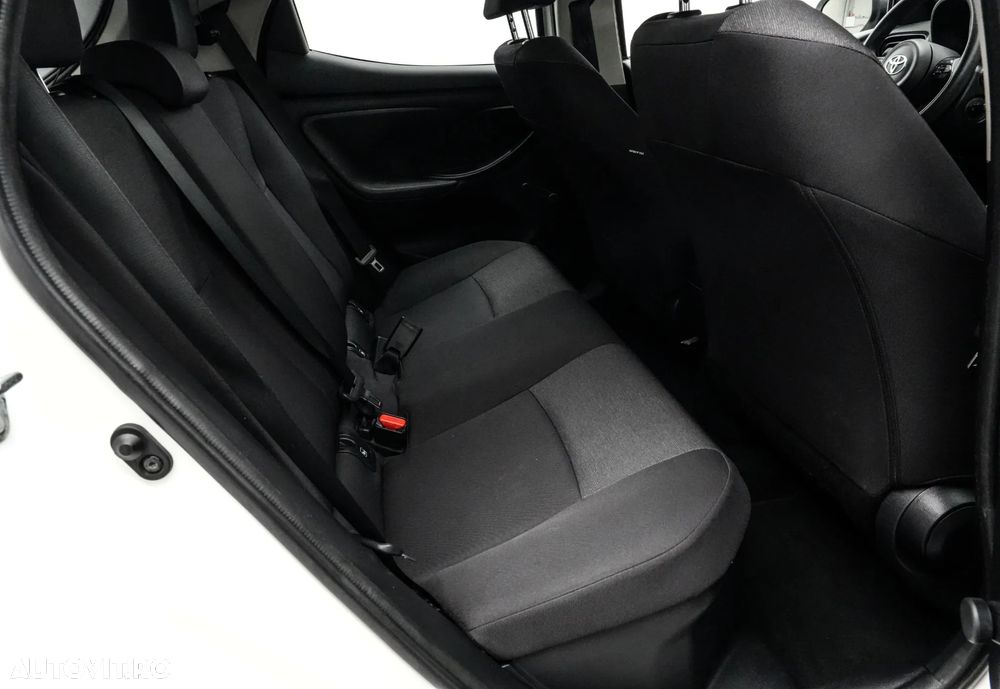 Toyota Yaris 1.5 VVT-i HSD Exclusive Style - 16