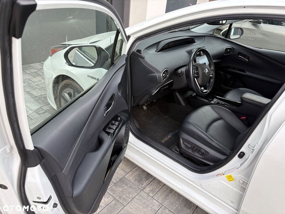 Toyota Prius 1.8 Hybrid Executive - 35