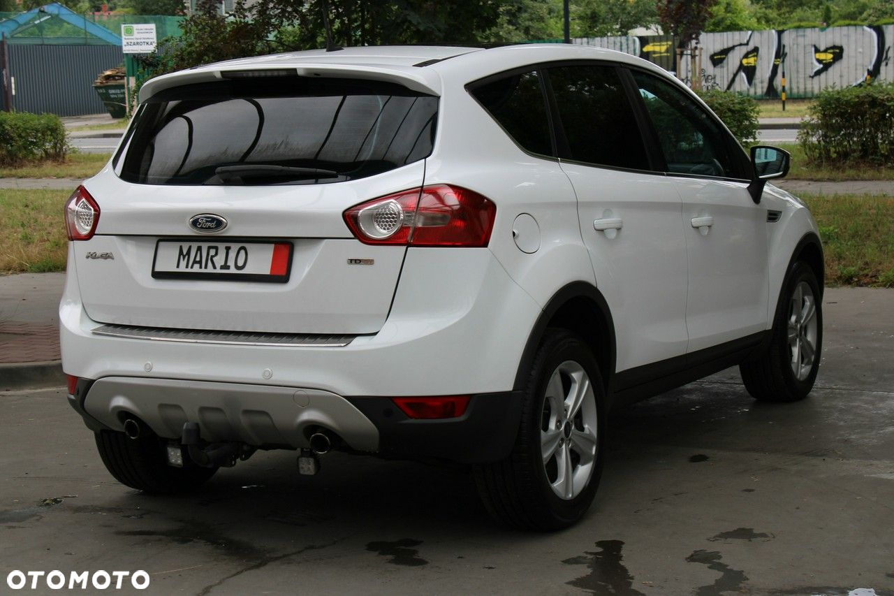 Ford Kuga 2.0 TDCi Titanium - 38