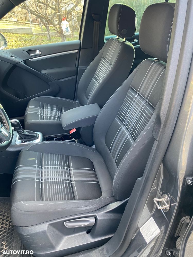 Volkswagen Tiguan 2.0 TDI 4Motion DSG BMT Sport & Style - 17