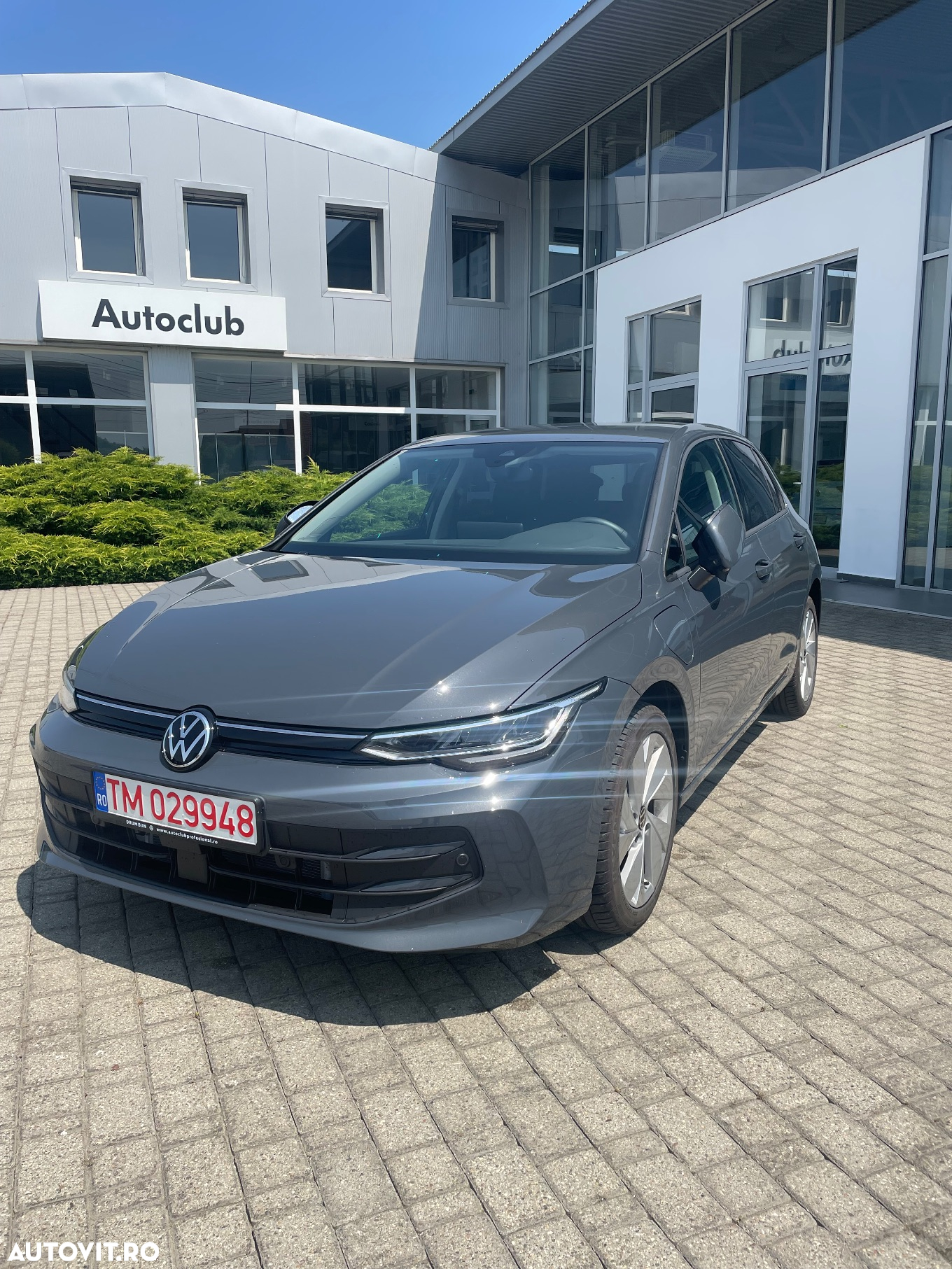 Volkswagen Golf 1.5 TSI eHybrid DSG PHEV Life - 8