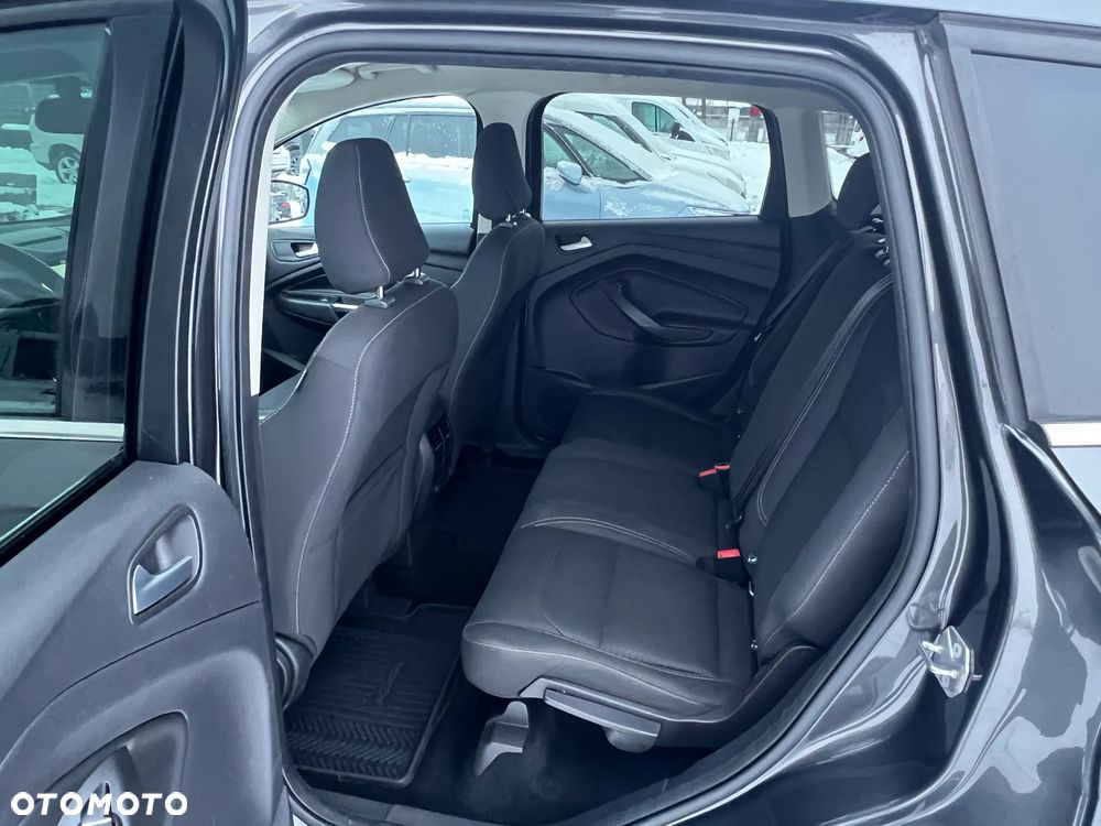 Ford Kuga 2.0 TDCi 4WD Titanium - 23