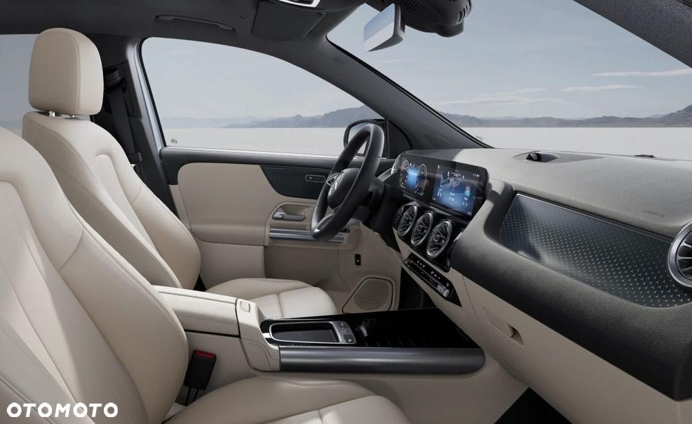 Mercedes-Benz GLA - 6