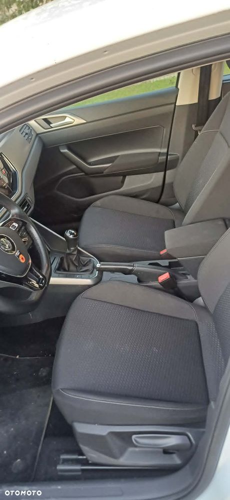 Volkswagen Polo 1.6 TDI SCR beats - 9