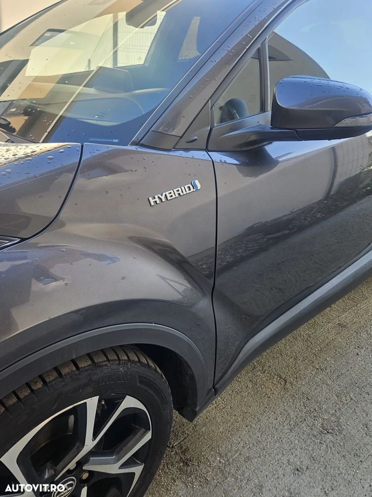Toyota C-HR - 6