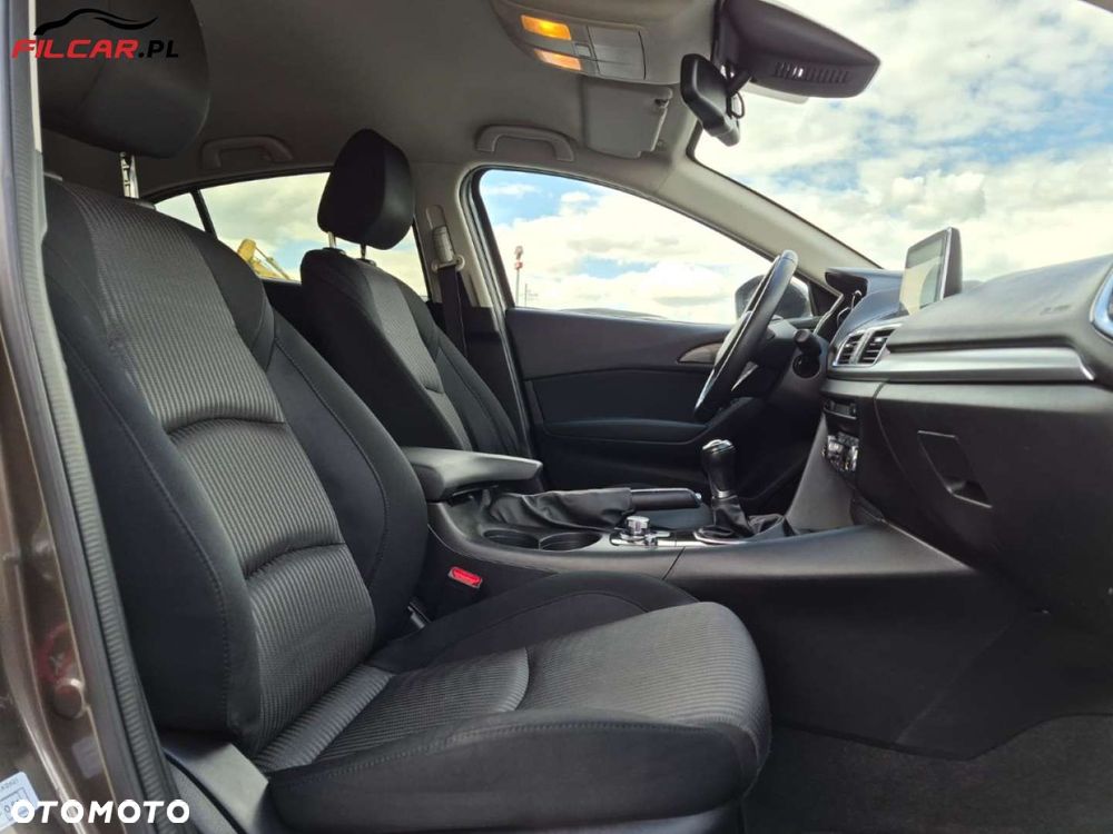 Mazda 3 - 15