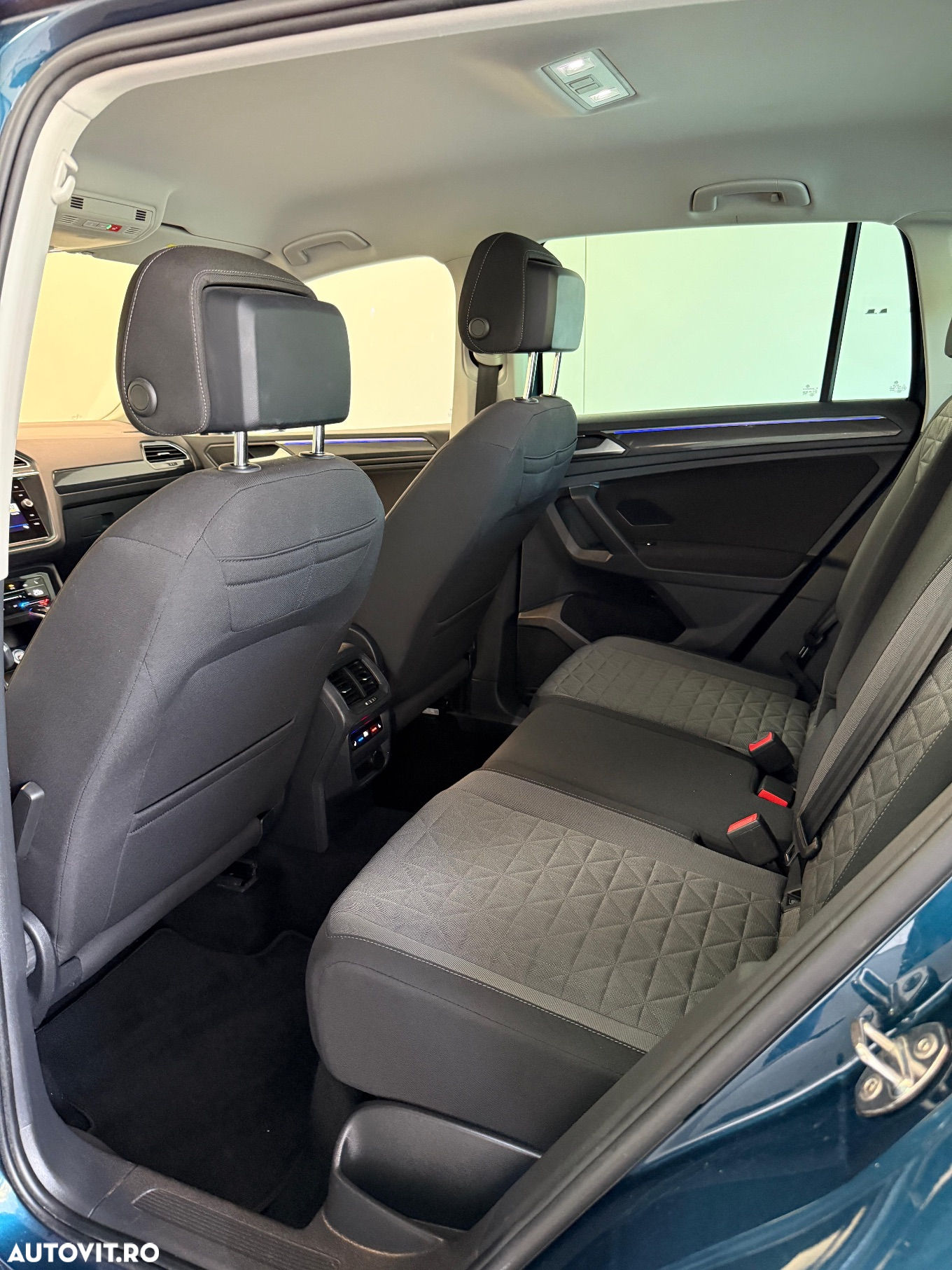 Volkswagen Tiguan 1.5 TSI ACT DSG Comfortline - 25
