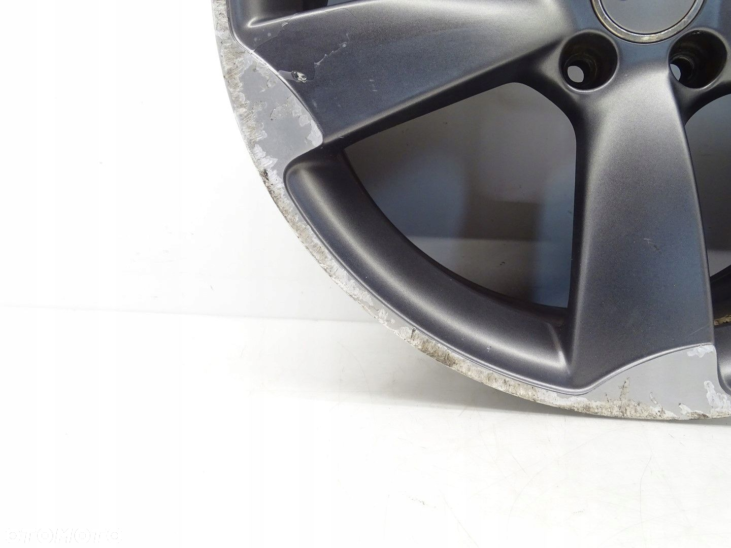 FELGA KOŁO ALUFELGA R19 AUDI A4 B8 A5 8T Q5 5X112 9J ET33 8T0601025BE ROTOR - 8