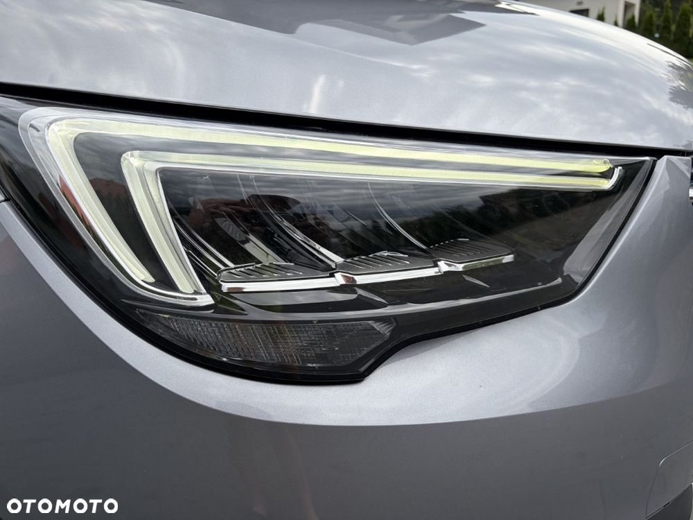 Opel Crossland X - 10