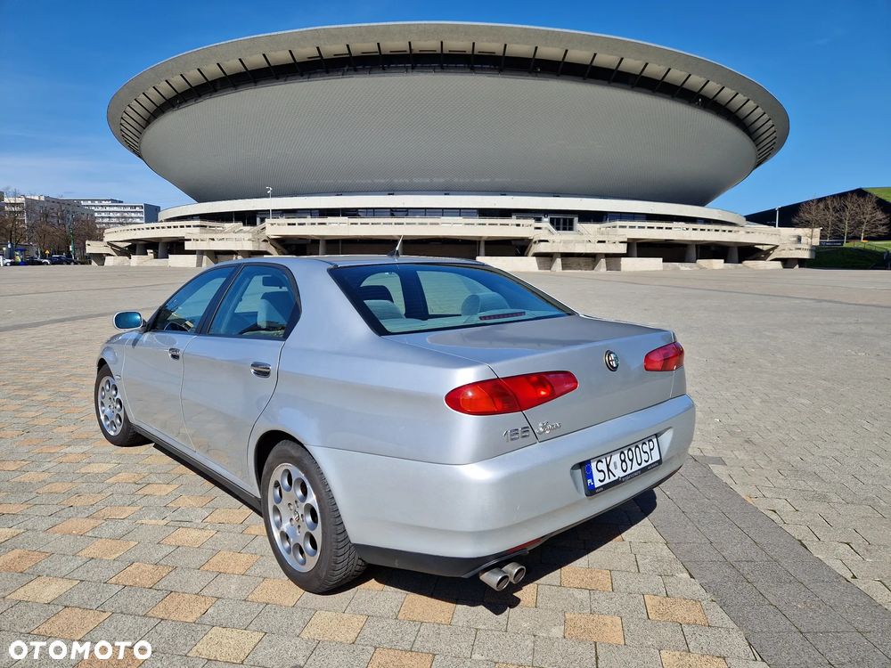 Alfa Romeo 166 - 13