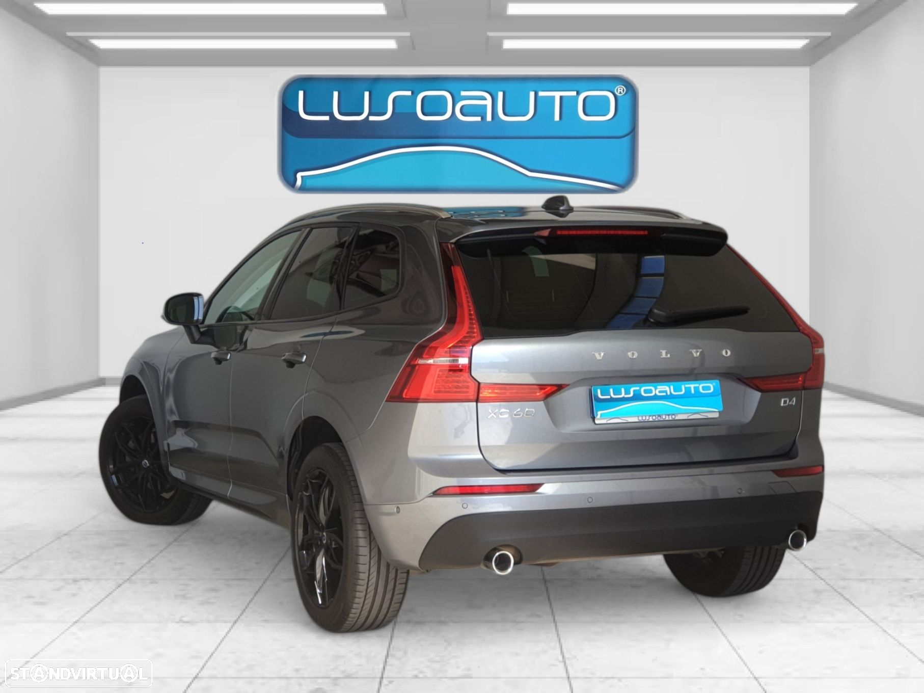 Volvo XC 60 2.0 D4 Momentum Geartronic - 9