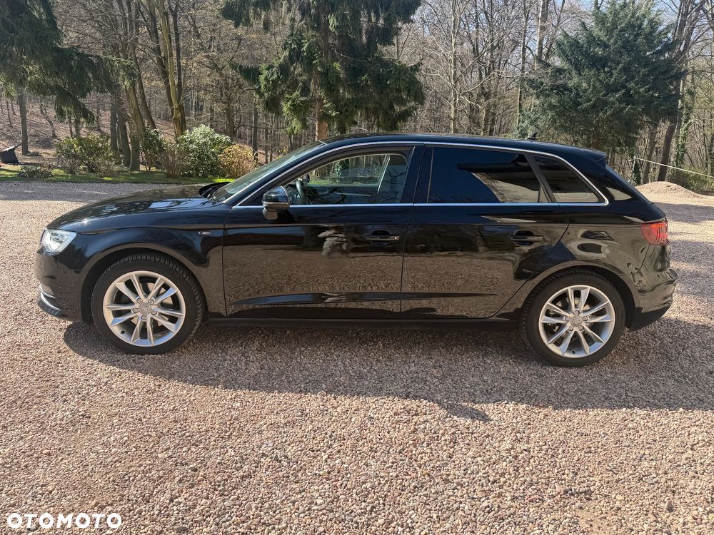 Audi A3 Sportback - 4