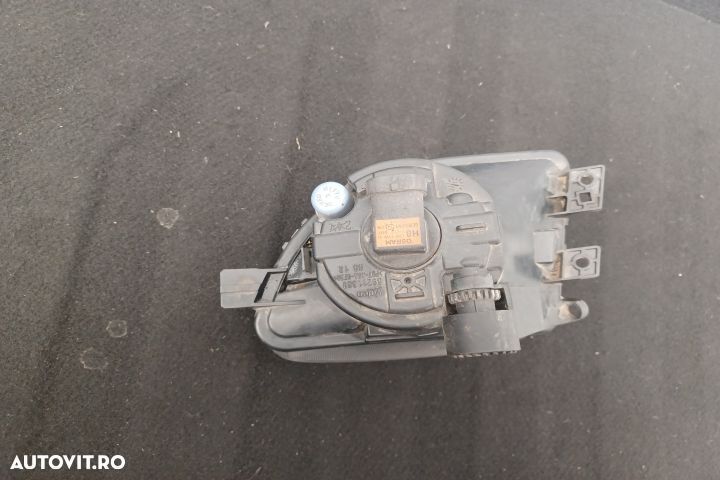 Proiector dreapta 7216886 89206701 7216886 89206701 BMW Seria 5 F07/F - 3