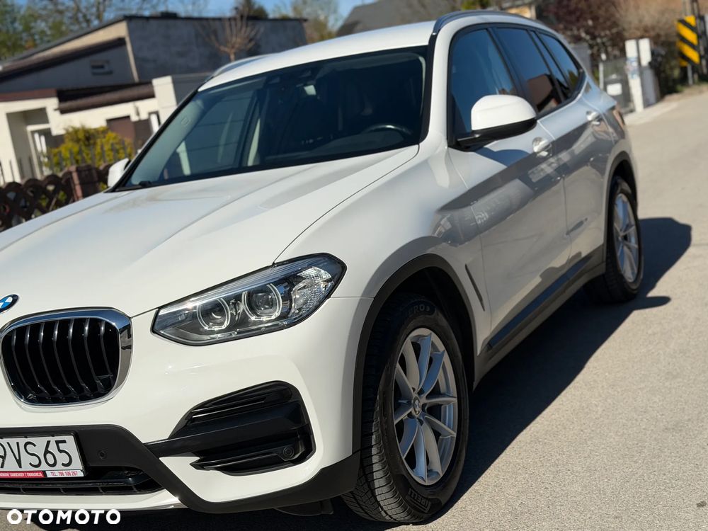 BMW X3 xDrive20i GPF Advantage - 39