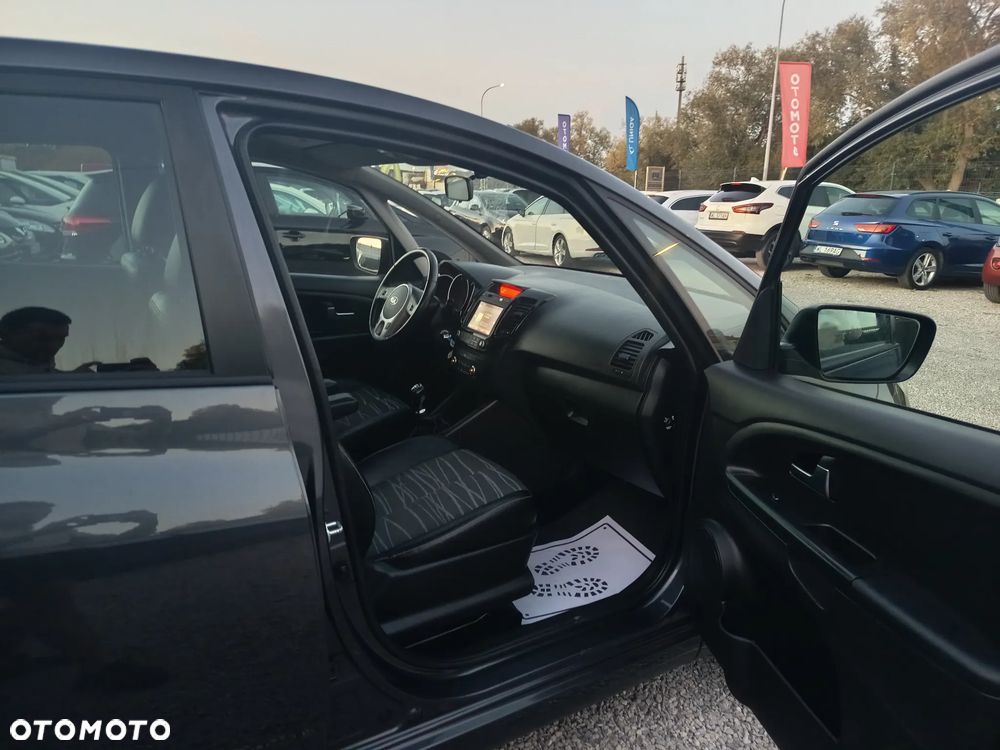 Kia Venga 1.4 CVVT Dream Team Edition - 30