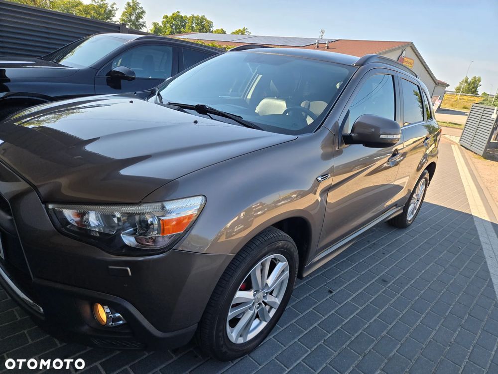 Mitsubishi ASX 1.8 DI-D 2WD Diamant Edition - 10