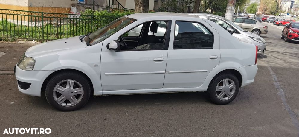 Dacia Logan - 2