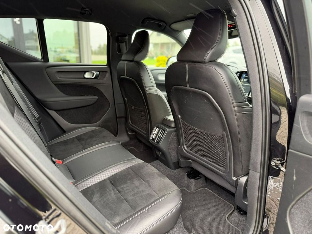 Volvo XC 40 - 16