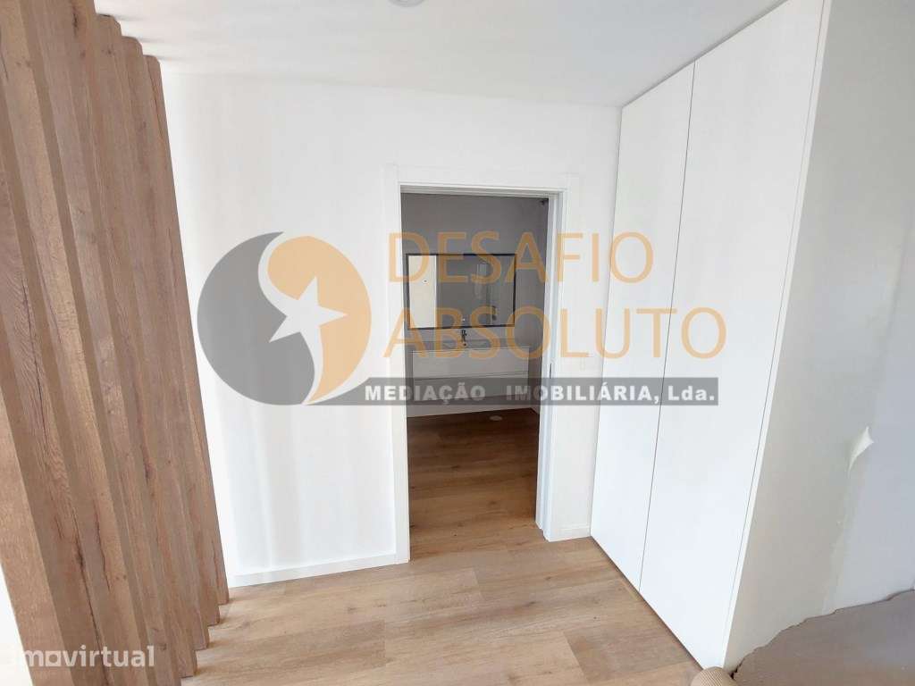 Apartamento NOVO T2+1 c/ Sotão e varandas. Quinta do Conde - Grande imagem: 3/27