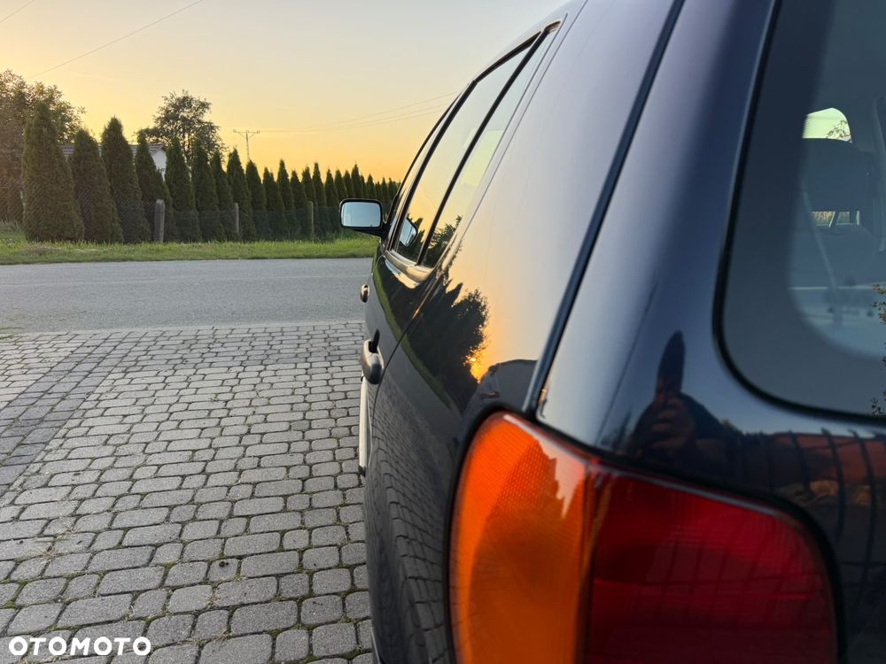 Volkswagen Polo 75 - 31