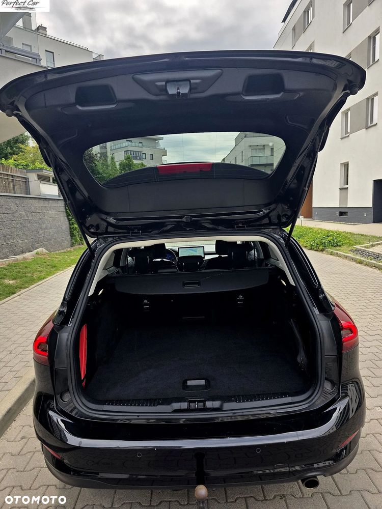 Ford Focus SW 1.0 EcoBoost Hybrid TITANIUM X - 34