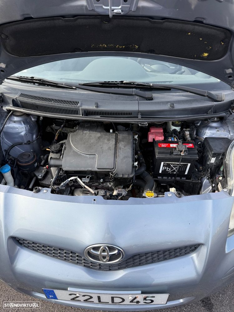 Toyota Yaris 1.0 VVT-i Sol High Pack VSC+TRC - 5