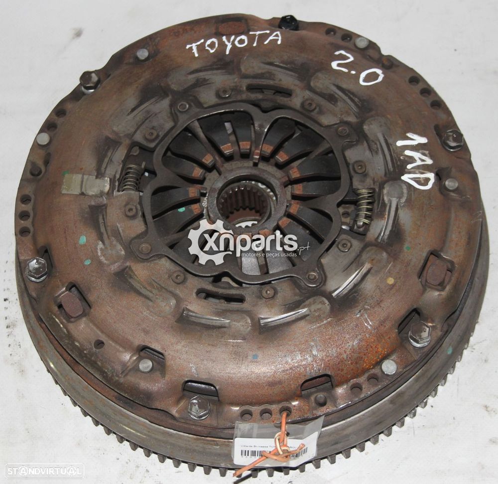 Volante Bi-massa Usado TOYOTA COROLLA (_E15_) 2.0 D-4D | 11.06 - 07.14 REF. MOTO... - 2