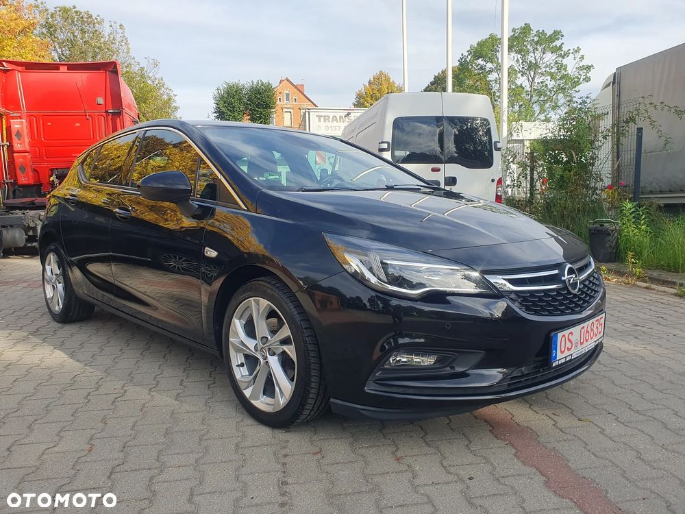 Opel Astra 1.4 Turbo Innovation - 2