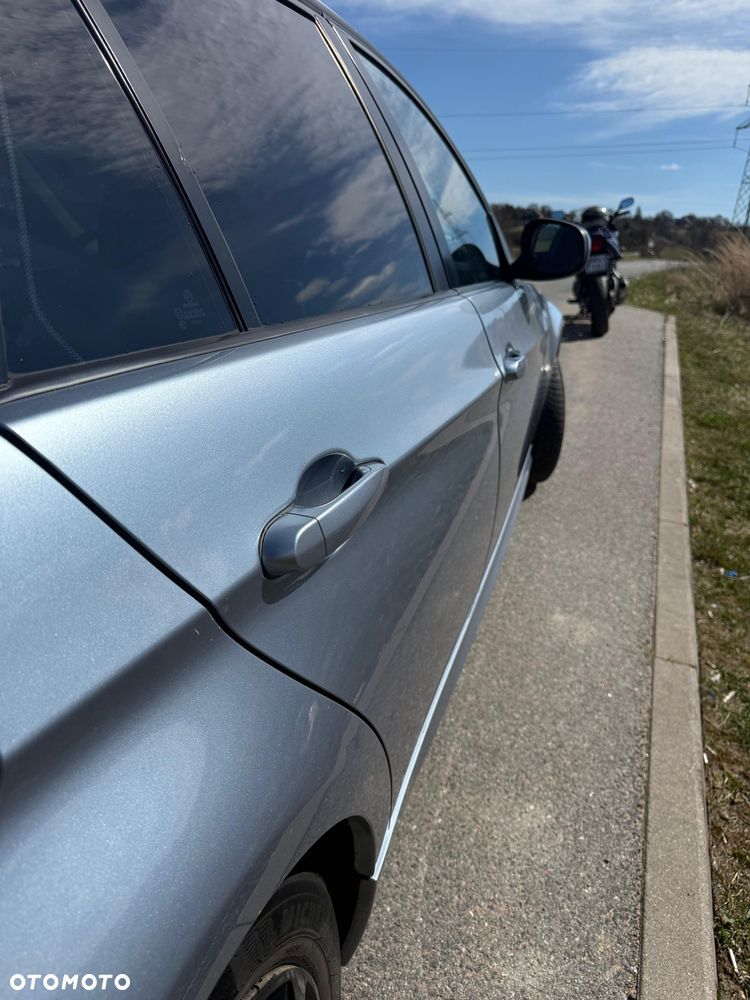 BMW Seria 3 320d DPF - 24