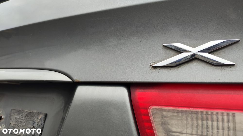 KLAPA BURTA LAMPA LEWY PRAWY TYŁ STERLINGGRAU METALLIC 472/7 ZAMEK SILNICZEK WYCIERACZKI TYŁ BLENDA LISTWA KLAMKA SZYBA WYKŁADZINA PODŁOGA TAPICERKA BAGAŻNIKA BMW X5 E53 LCI LIFT - 6