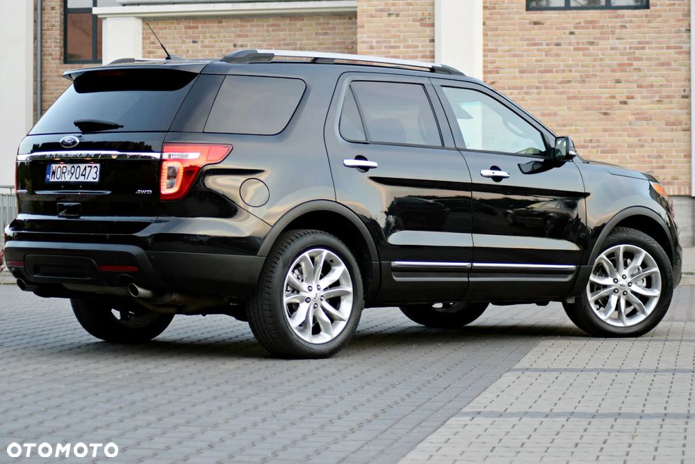 Ford Explorer - 2