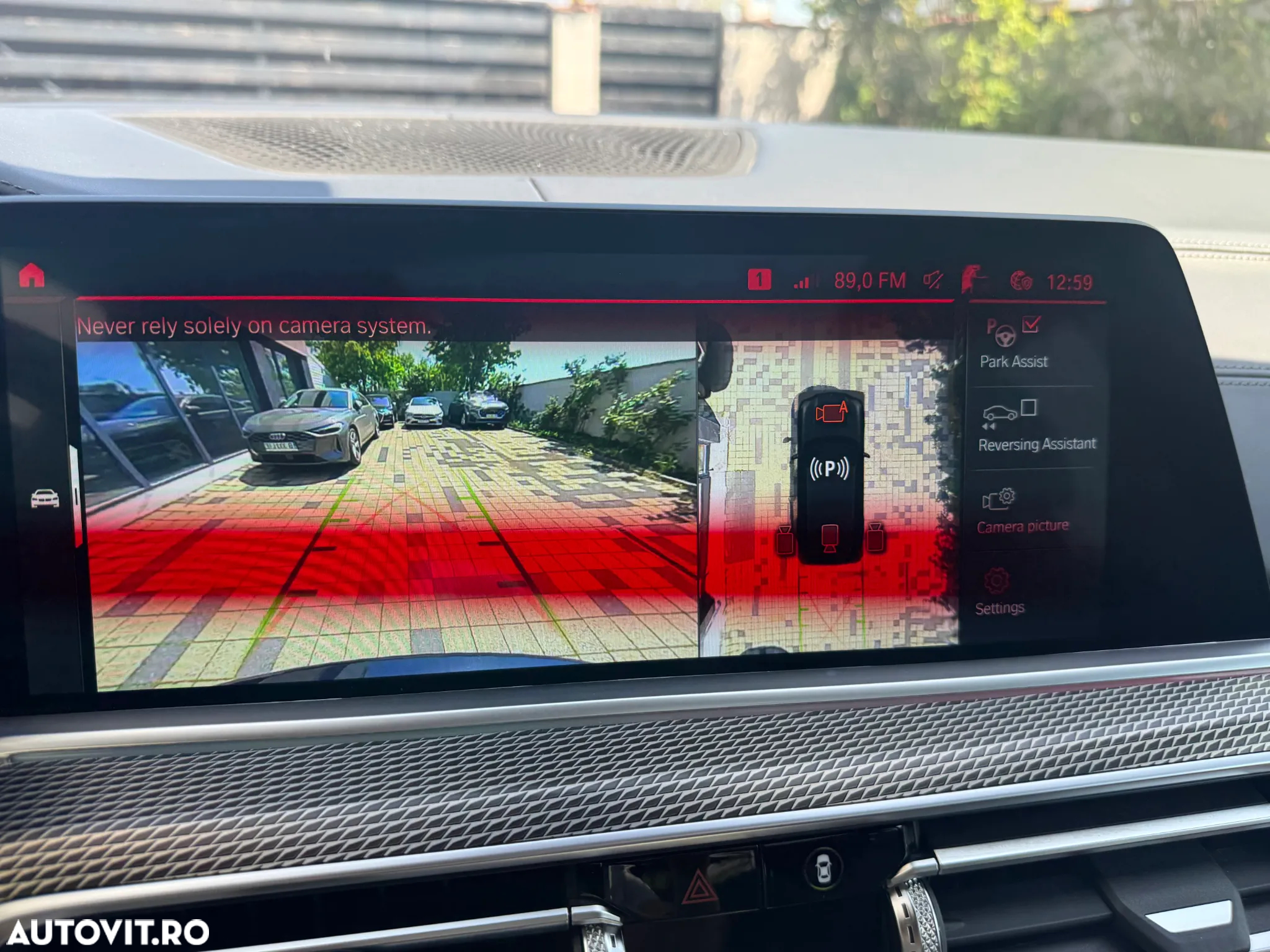 BMW X5 M M50i - 16