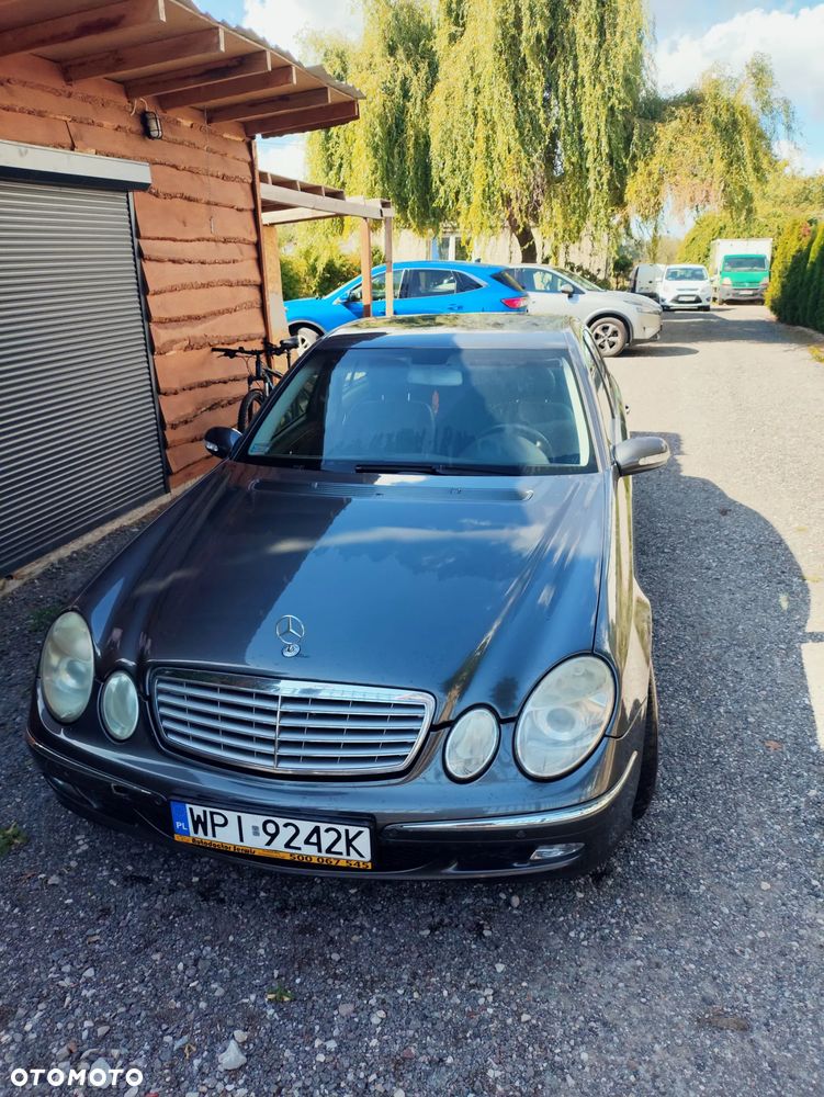 Mercedes-Benz Klasa E - 11