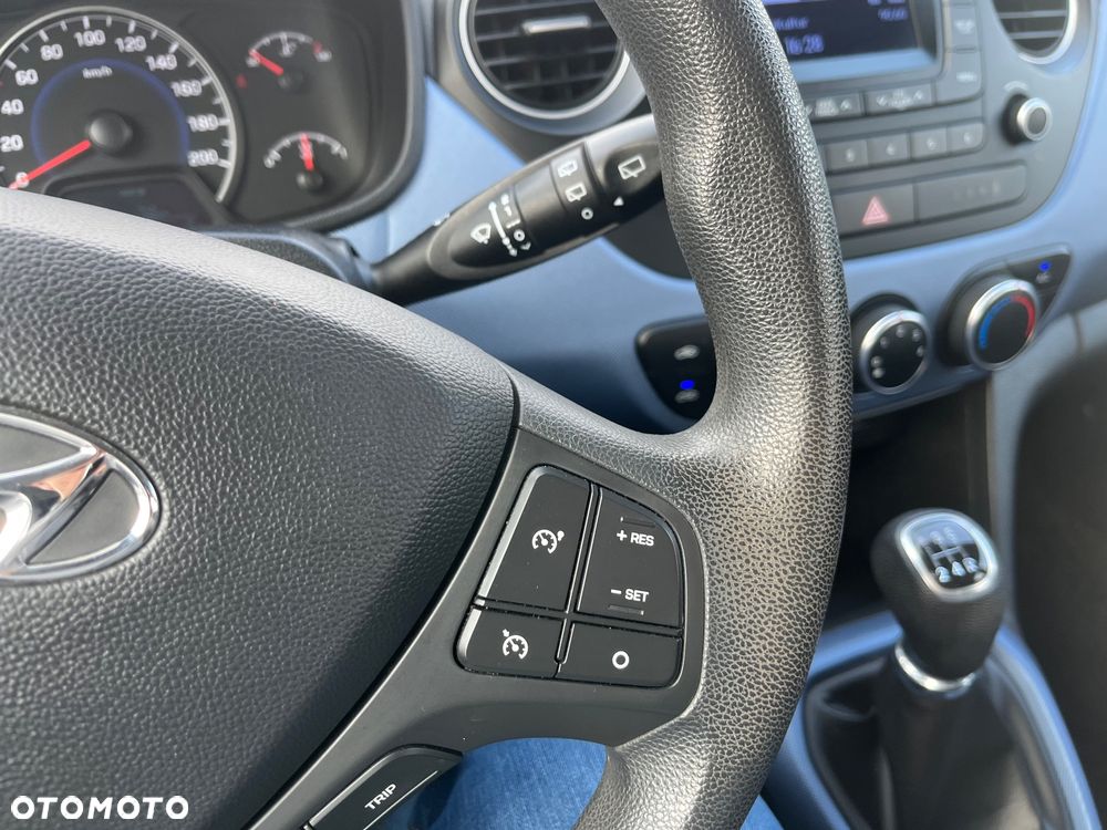 Hyundai i10 1.0 blue Classic - 12