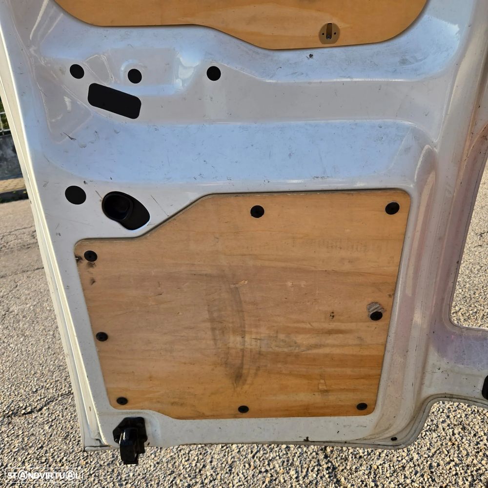 Peugeot E-Expert Longa ASPHALT 75KW - 28