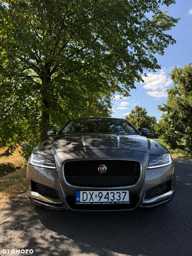 Jaguar XF 2.0 i4D Prestige - 22
