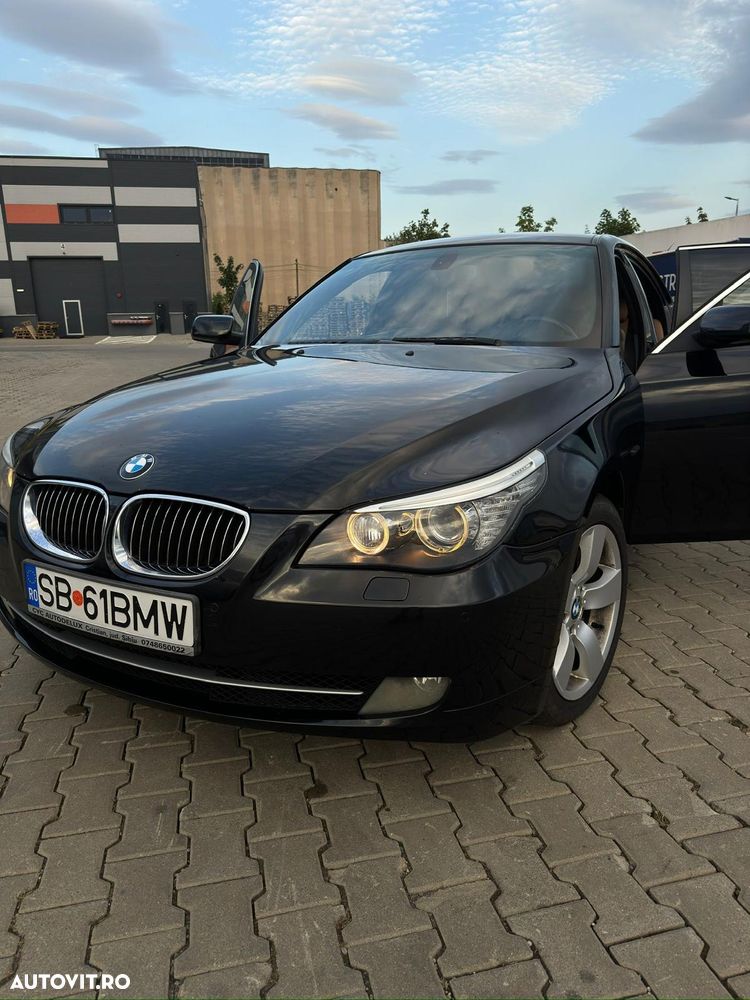 BMW Seria 5 530xd Aut. - 3