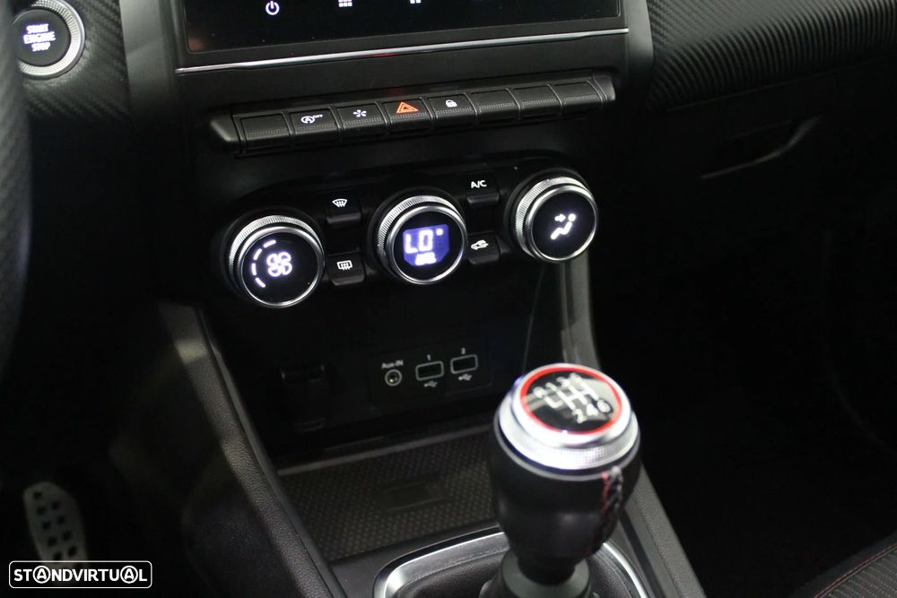 Renault Captur 1.0 TCe RS Line - 14